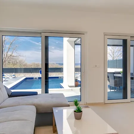 Gloriette * Krk Town