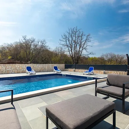 Gloriette Villa Krk Town