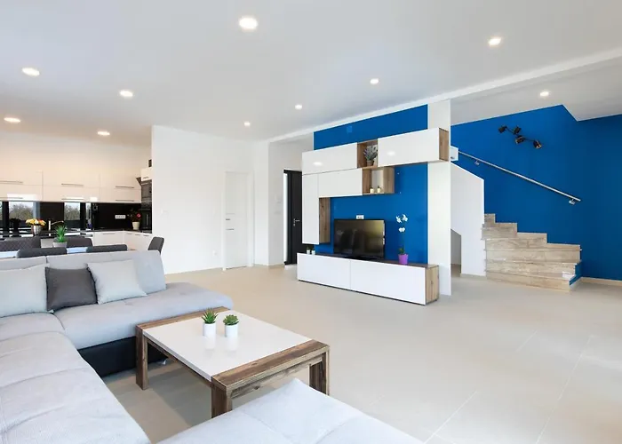 Gloriette Villa Krk Town