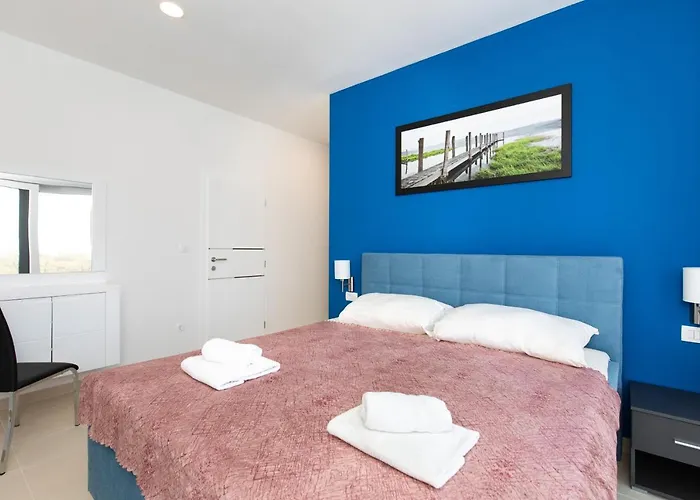 Gloriette Villa Krk Town