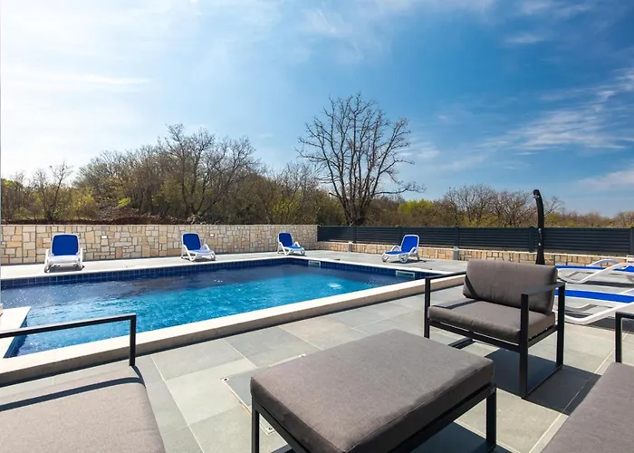 Gloriette Villa Krk Town