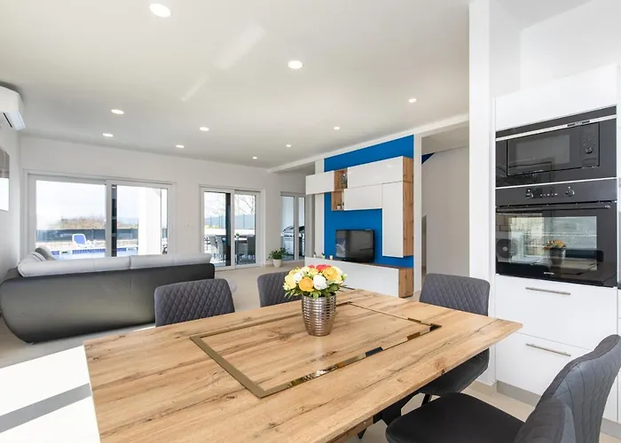 Gloriette Vilă Veglia